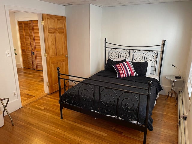 Furnished Finder property 650046_1 photo 5
