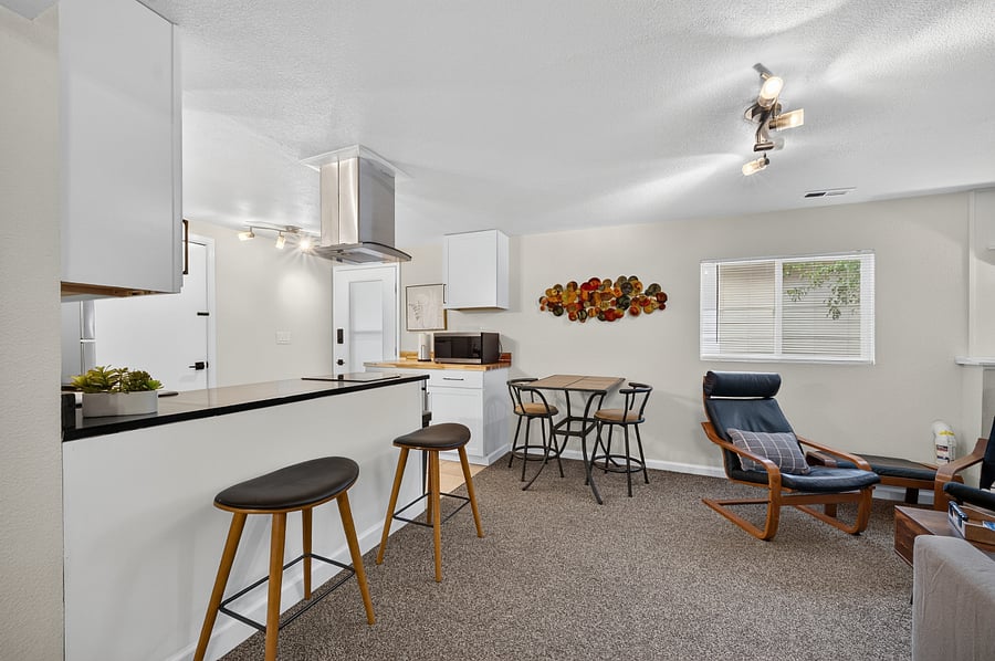 Furnished Finder property 650059_1 photo 4