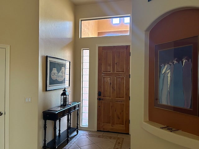 Furnished Finder property 650096_1 photo 4