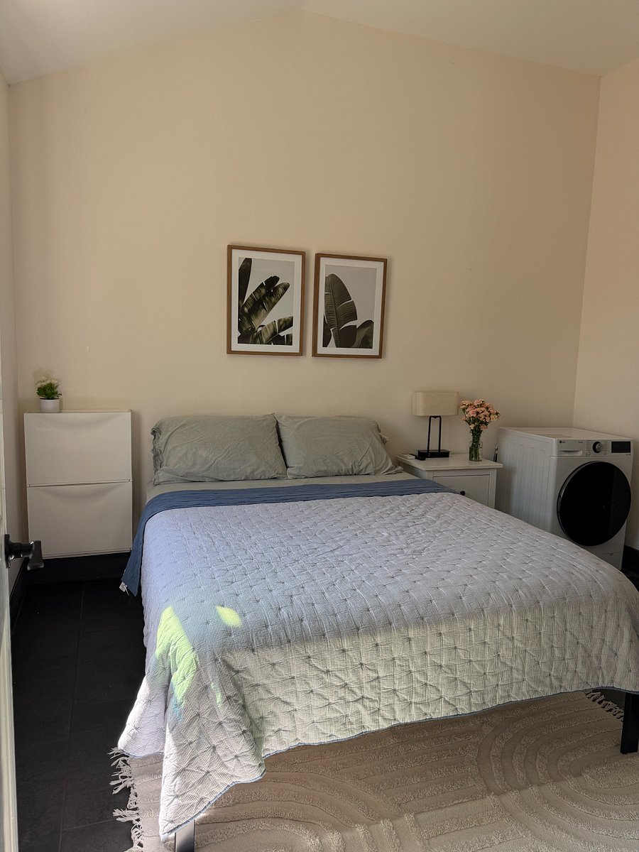 Furnished Finder property 650100_1 photo 8