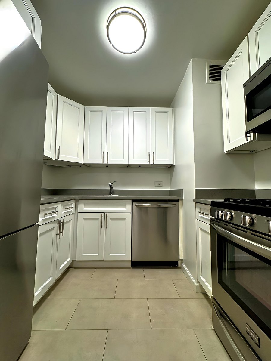 Furnished Finder property 650120_1 photo 9