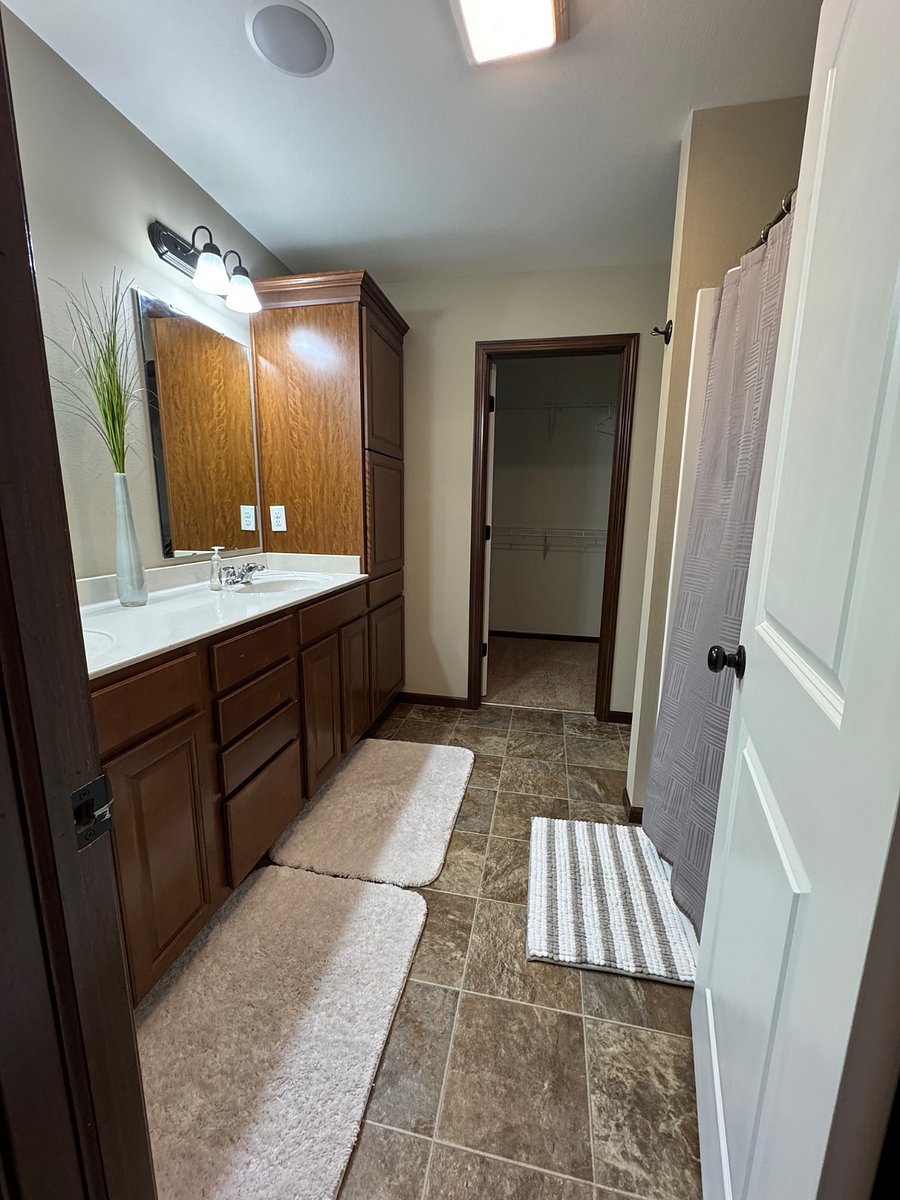 Furnished Finder property 650147_1 photo 6