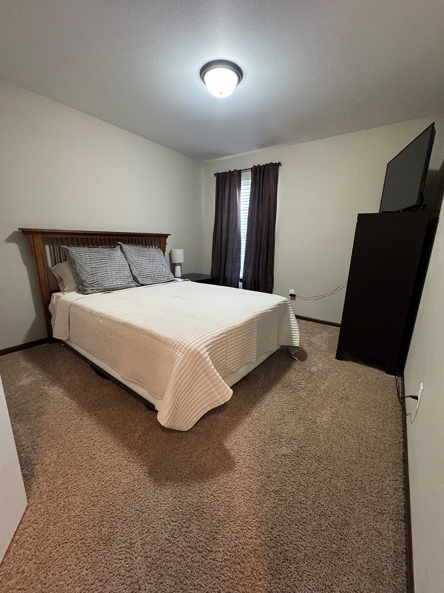 Furnished Finder property 650147_1 photo 9