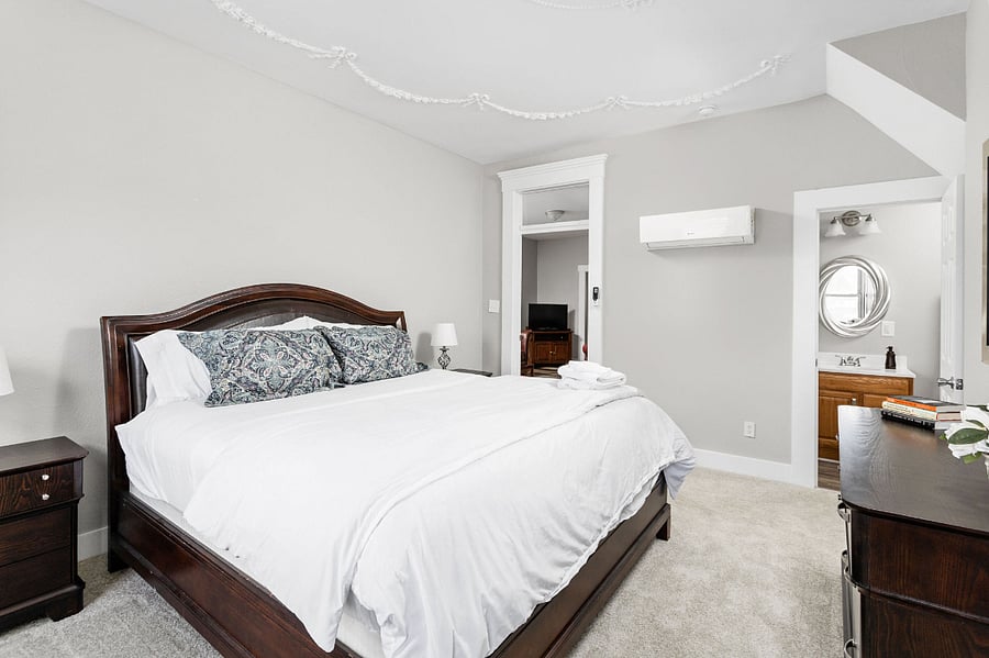 Furnished Finder property 650149_1 photo 17