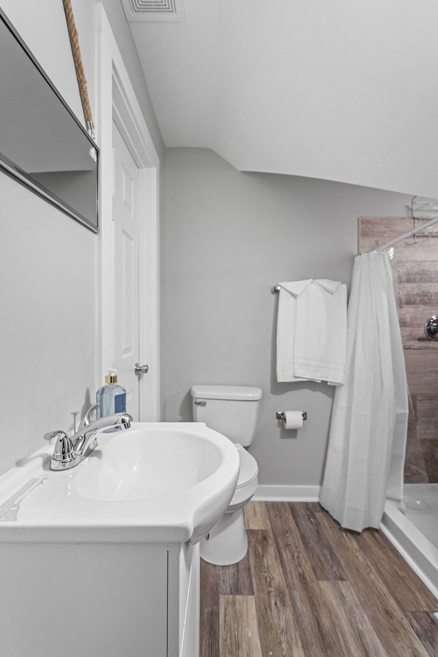 Furnished Finder property 650149_2 photo 3