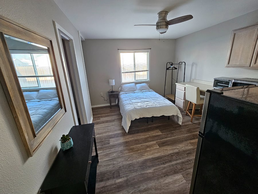 Furnished Finder property 650196_1 photo 1