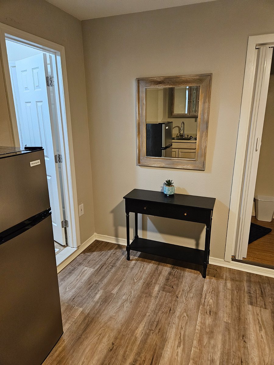 Furnished Finder property 650196_1 photo 7