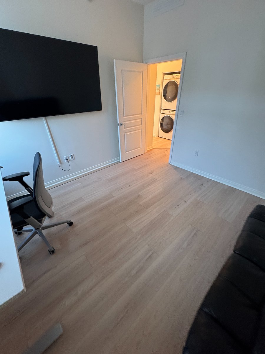 Furnished Finder property 650200_1 photo 32