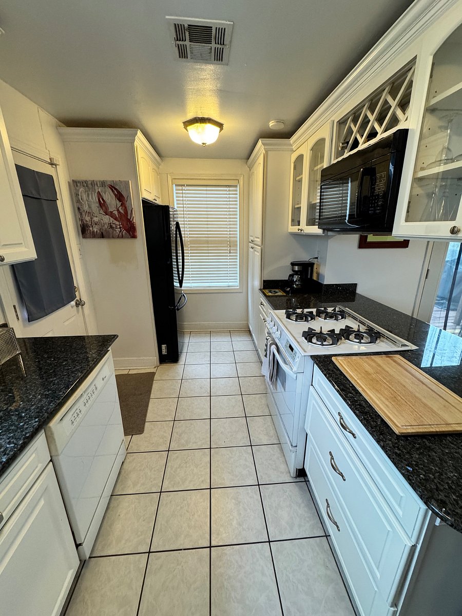 Furnished Finder property 650257_1 photo 9