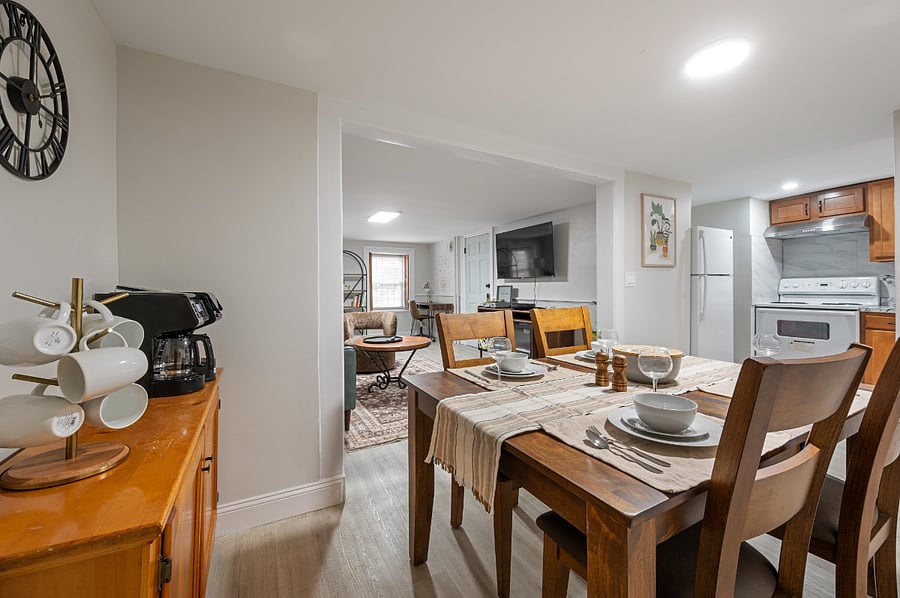 Furnished Finder property 650288_1 photo 8