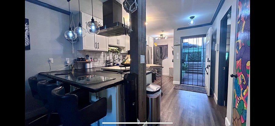 Furnished Finder property 650294_1 photo 11