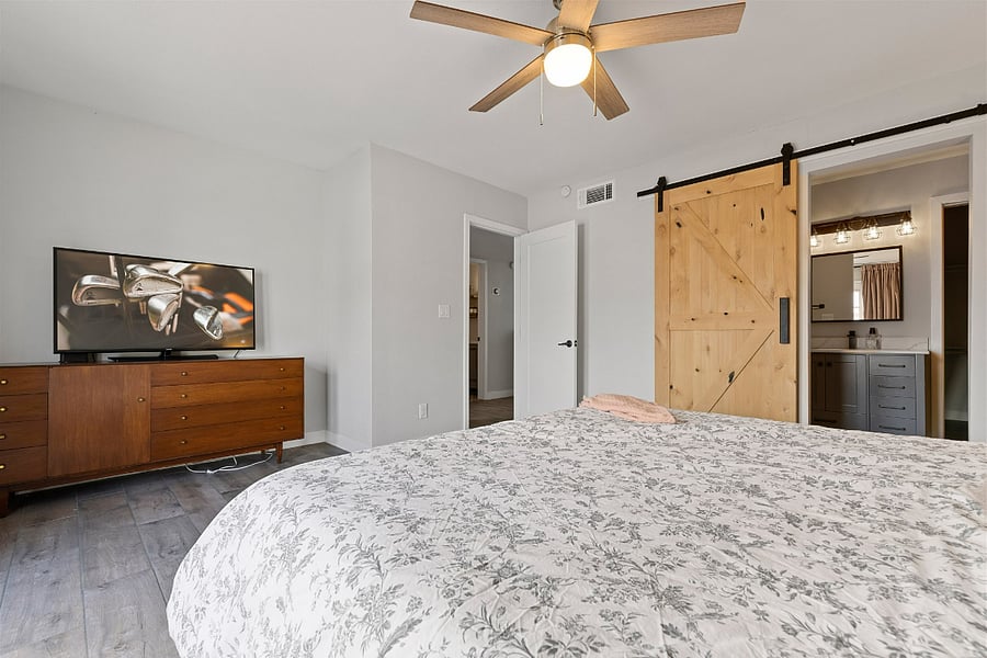 Furnished Finder property 650314_1 photo 15