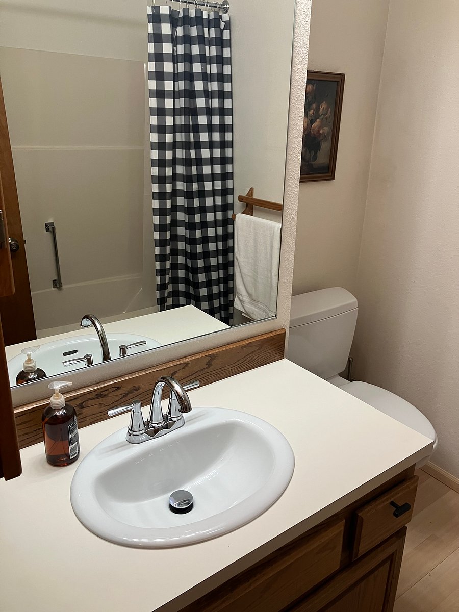Furnished Finder property 650350_1 photo 16