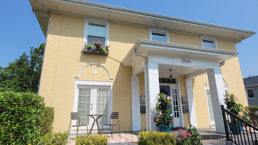 Villa Forte in full bloom!