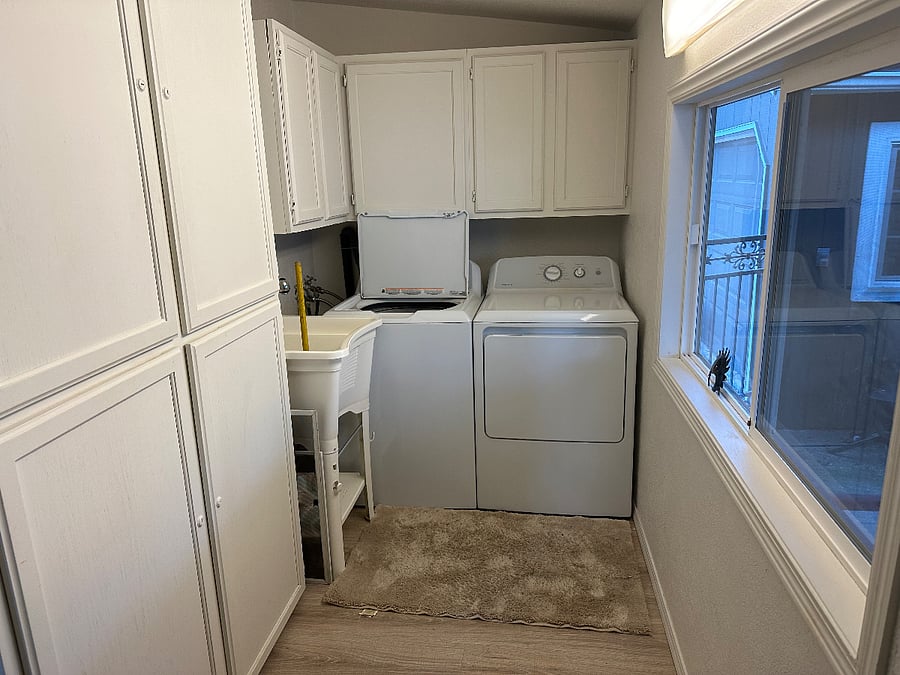Furnished Finder property 650370_1 photo 18
