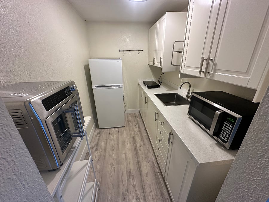 Furnished Finder property 650370_2 photo 8