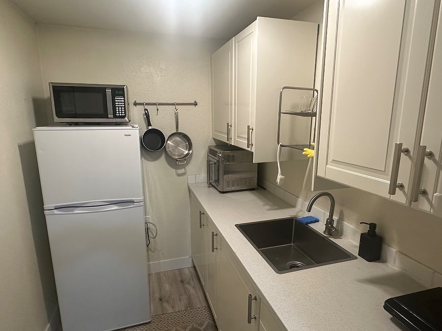 Furnished Finder property 650370_2 photo 15
