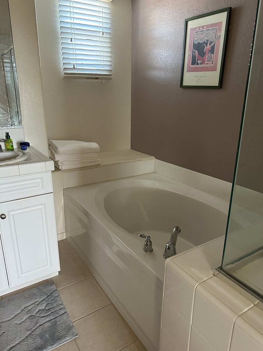 Furnished Finder property 650385_1 photo 23