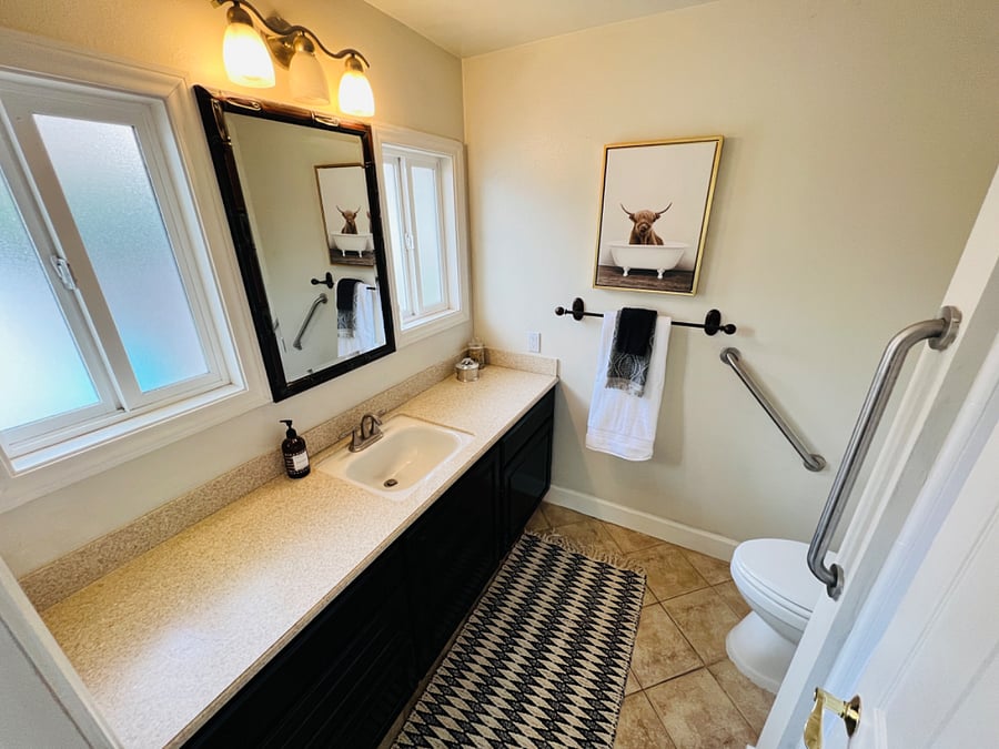 Furnished Finder property 650388_1 photo 4