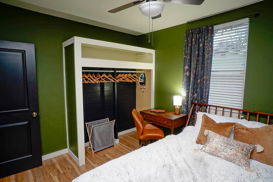 Furnished Finder property 650390_1 photo 15