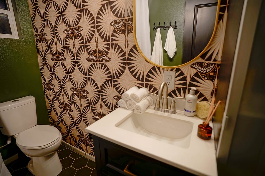Furnished Finder property 650390_1 photo 17