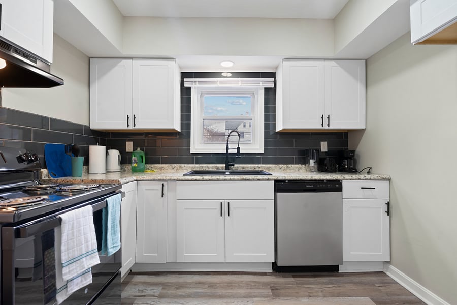 Furnished Finder property 650421_1 photo 2