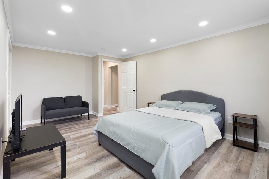 Furnished Finder property 650421_1 photo 1