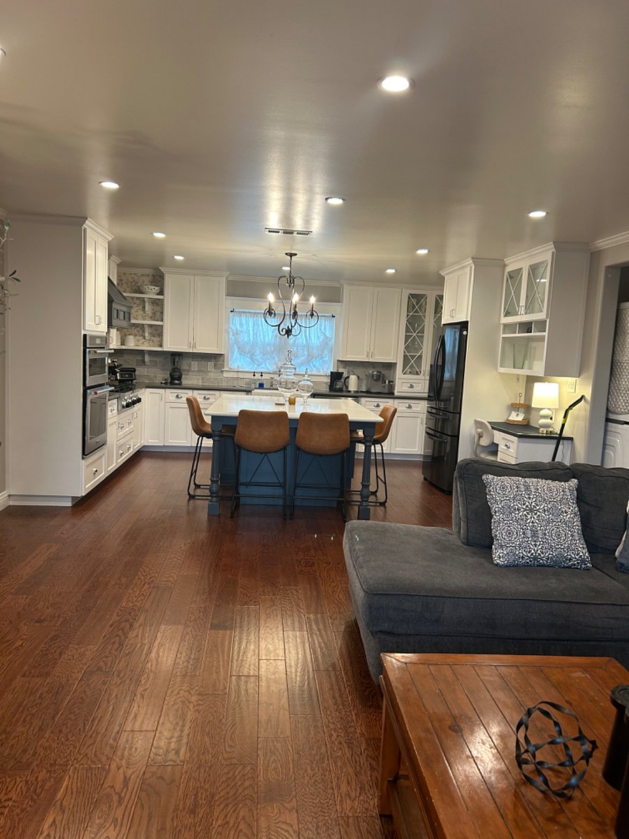 Furnished Finder property 650436_1 photo 9