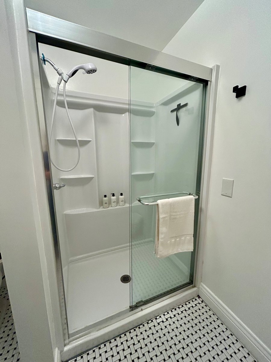 Furnished Finder property 650436_1 photo 25