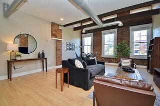 Furnished Finder property 650441_1 photo 3