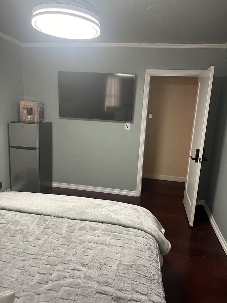 Furnished Finder property 650453_1 photo 14