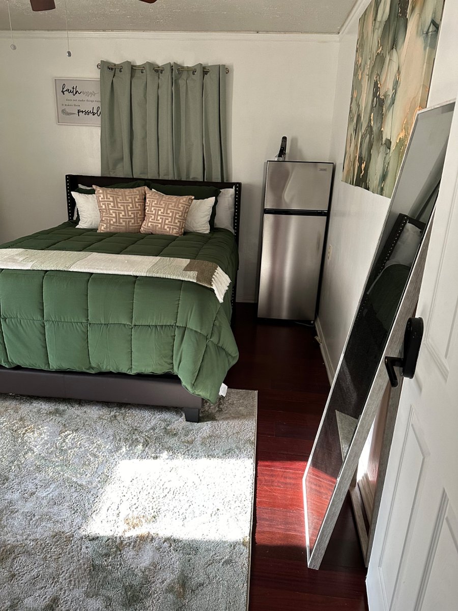 Furnished Finder property 650453_1 photo 27