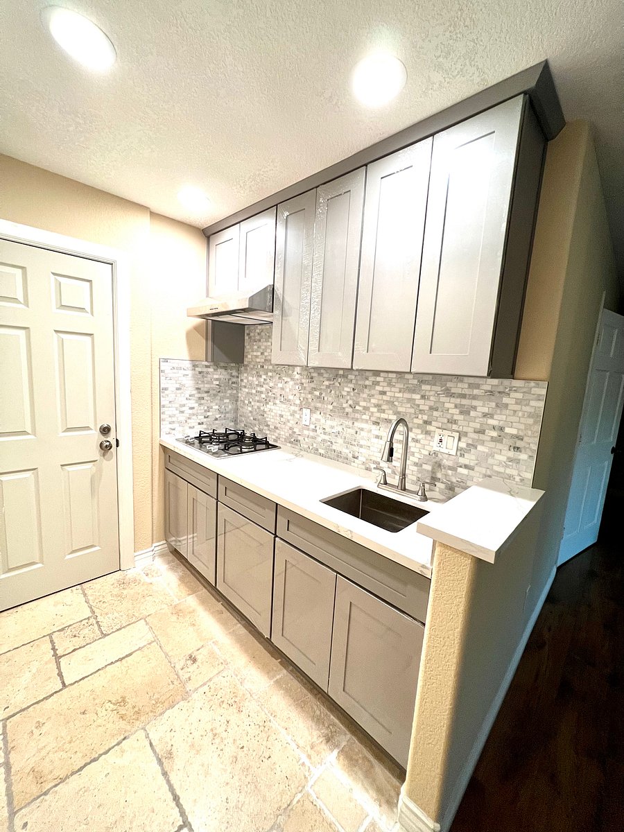 Furnished Finder property 650484_1 photo 4