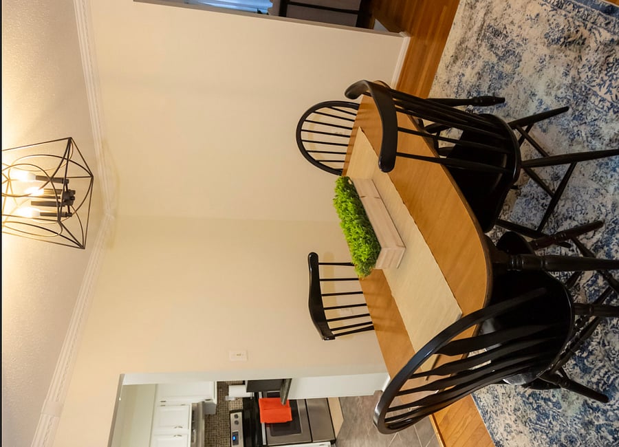 Furnished Finder property 650494_1 photo 10