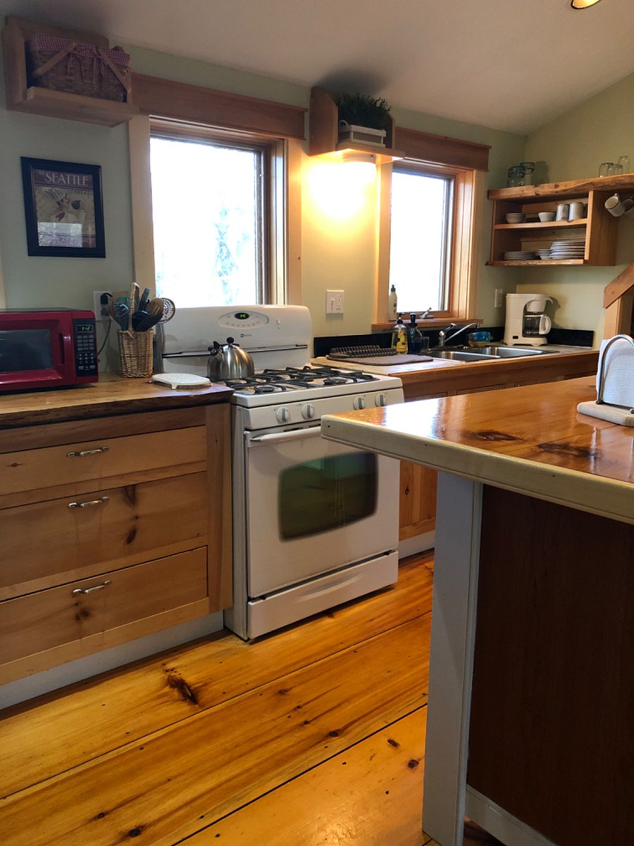 Furnished Finder property 650604_1 photo 7