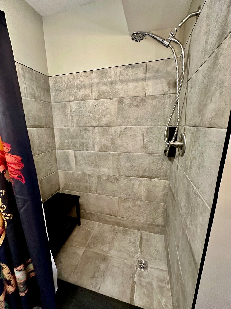 Furnished Finder property 650611_1 photo 3