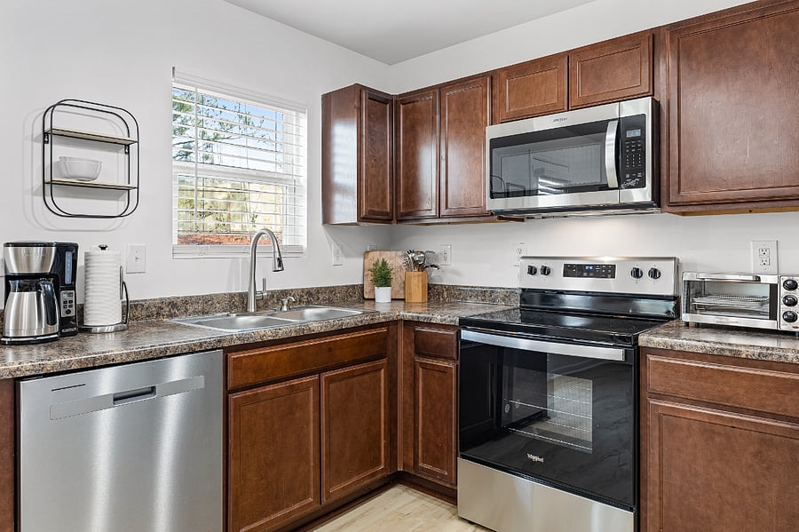 Furnished Finder property 650615_1 photo 13