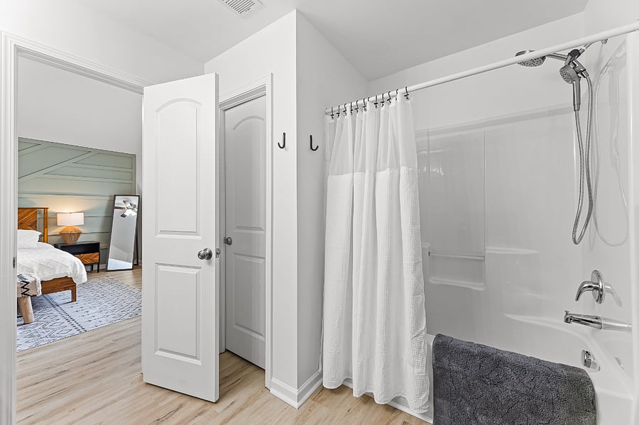 Furnished Finder property 650615_1 photo 25