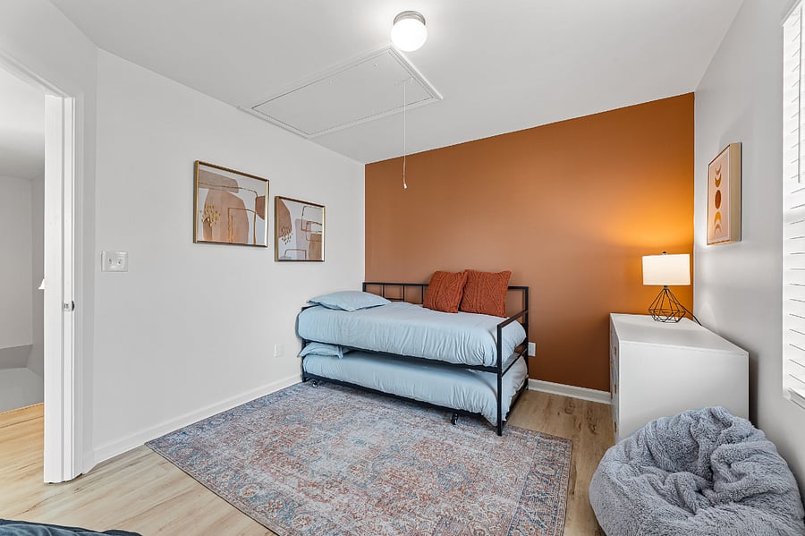 Furnished Finder property 650615_1 photo 27