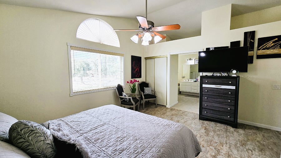Master Bedroom\
CA King Bed