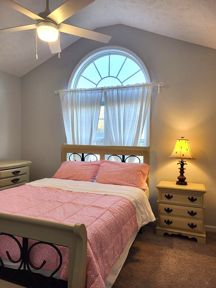 Furnished Finder property 650618_1 photo 11