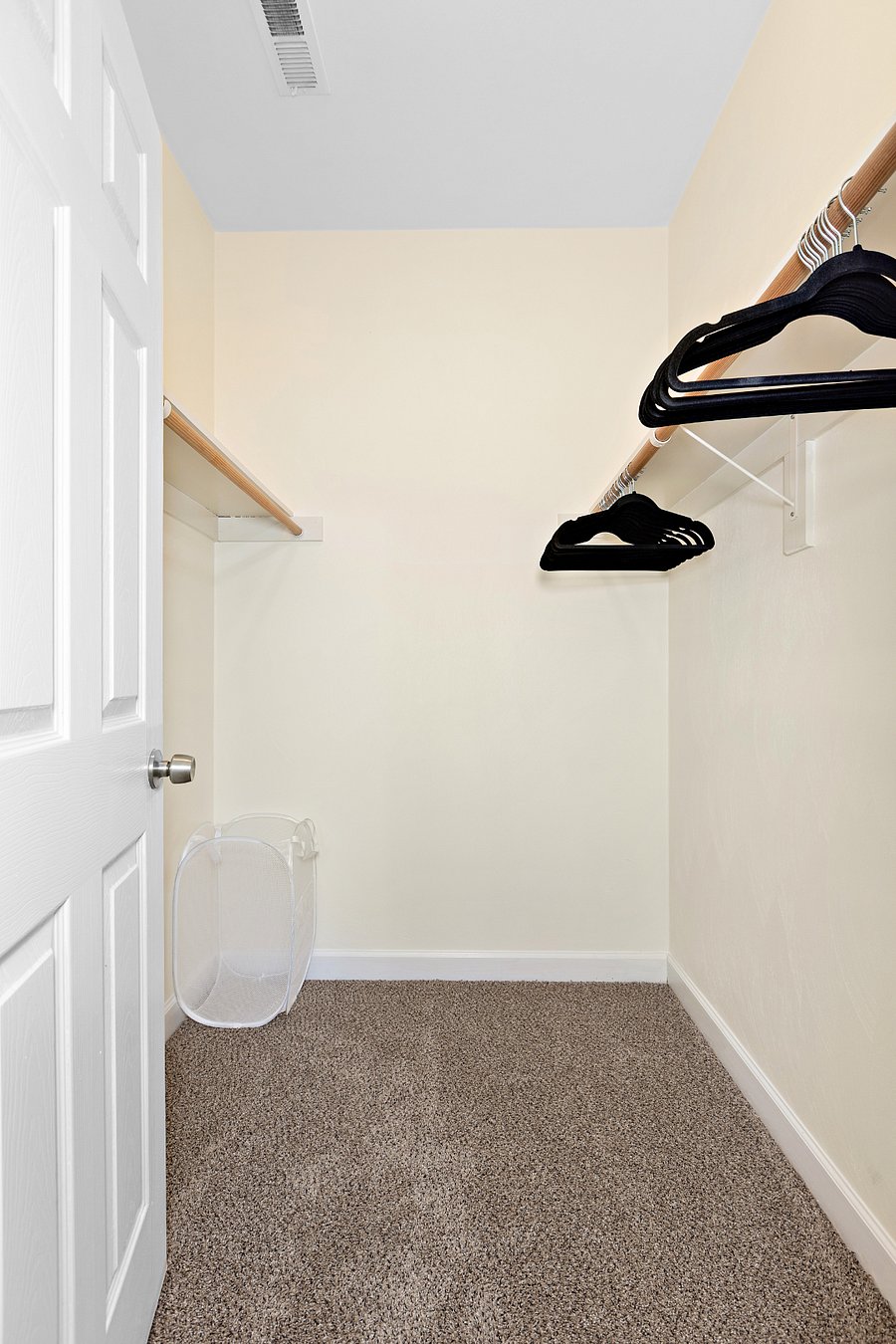 Furnished Finder property 650780_1 photo 11