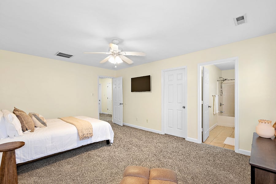 Furnished Finder property 650780_1 photo 14
