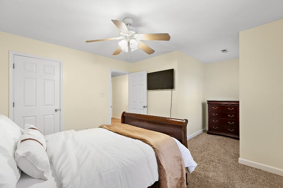 Furnished Finder property 650780_1 photo 15