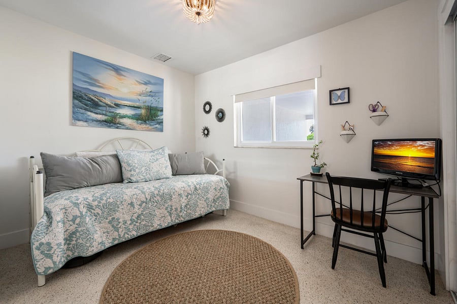 Furnished Finder property 650821_1 photo 18