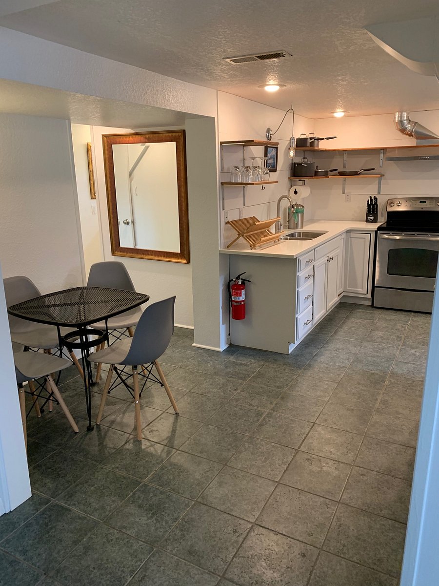 Furnished Finder property 650822_1 photo 6