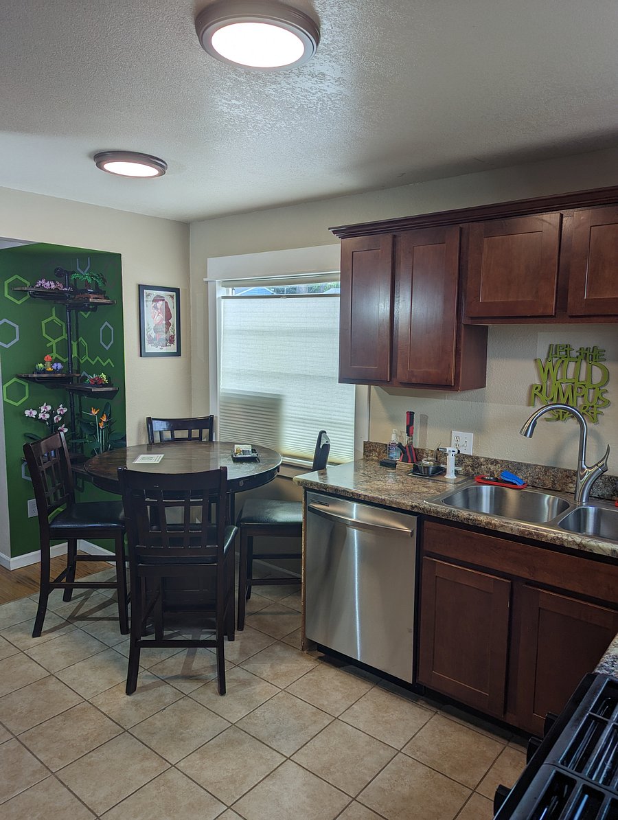 Furnished Finder property 650829_1 photo 4