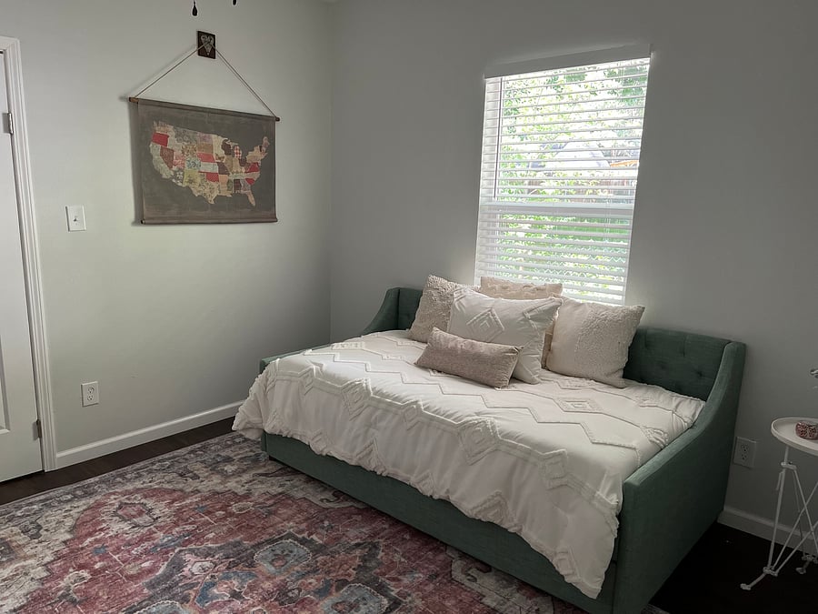 Furnished Finder property 650830_1 photo 15