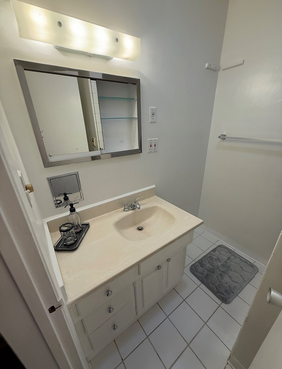 Furnished Finder property 650841_3 photo 11