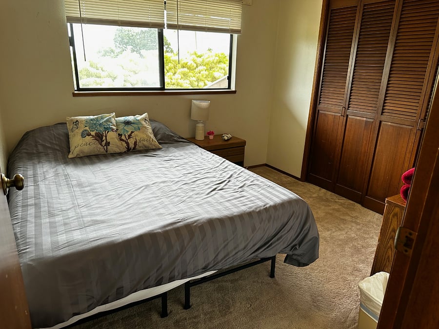 Third queen bedroom with closet storage